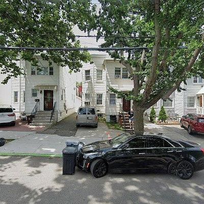 1312 127 Th St, College Point, NY 11356