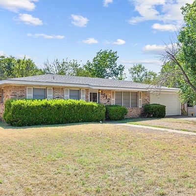 1312 La Porte Dr, Waco, TX 76710