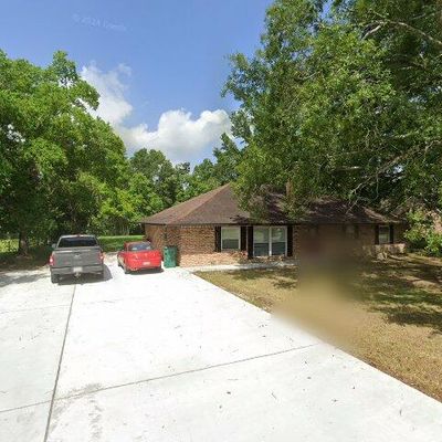 13170 Joycelynn Rd, Walker, LA 70785