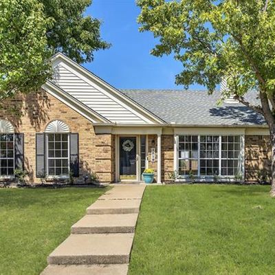 1319 Saddleback Ln, Lewisville, TX 75067