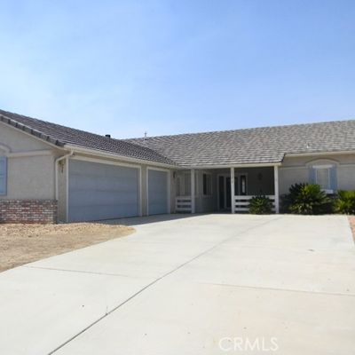 13270 Paraiso Rd, Apple Valley, CA 92308