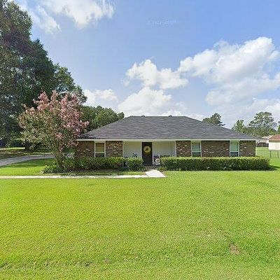 13310 Joycelynn Rd, Walker, LA 70785