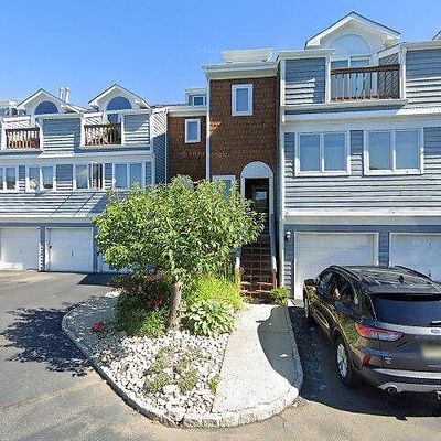 135 1 St St #2 F, Keyport, NJ 07735