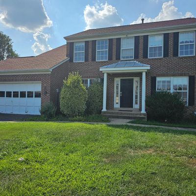 13844 Regal Ct, Woodbridge, VA 22193