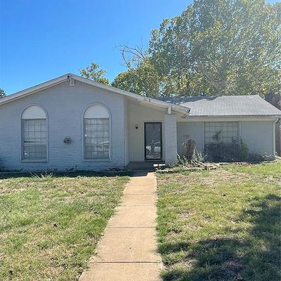 1702 Warwick St, Garland, TX 75044