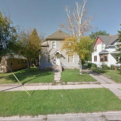 1707 Jefferson St, Oshkosh, WI 54901