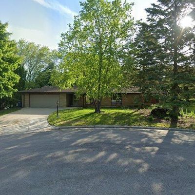 1718 Holly Ln, Grafton, WI 53024