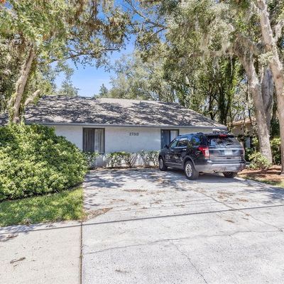 1733 Jasmine St, Fernandina Beach, FL 32034