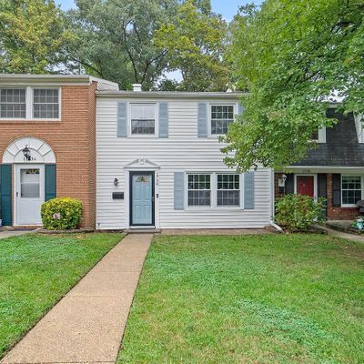 1736 Waldorf Ct, Crofton, MD 21114