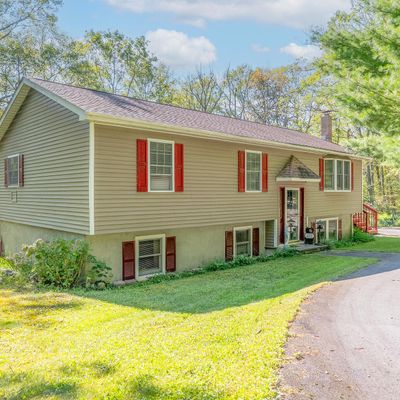 177 Meadow Ridge Acres Rd, Milford, PA 18337