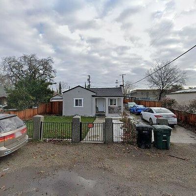 18 B St, Empire, CA 95319