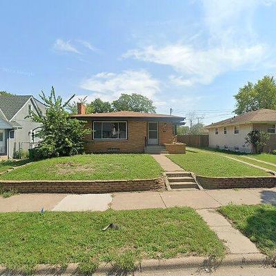 1813 6 Th St Ne, Minneapolis, MN 55418