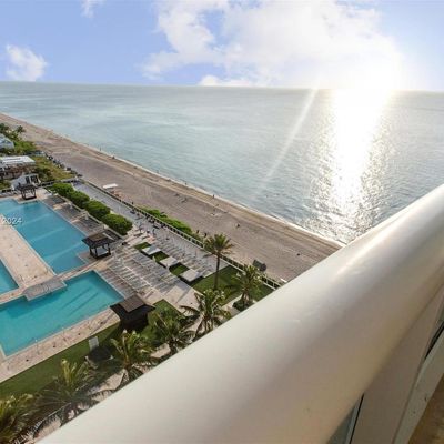 1830 S Ocean Dr #1712, Hallandale Beach, FL 33009