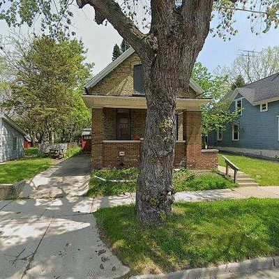 1831 Erie St, Racine, WI 53402