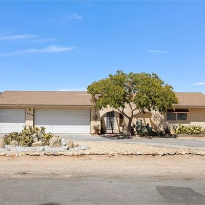 18306 Winnetka Rd, Apple Valley, CA 92307