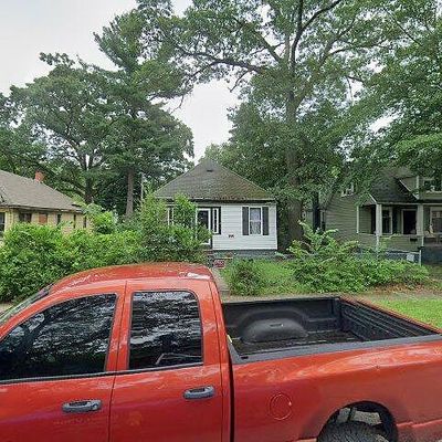 1838 Leahy St, Muskegon, MI 49442