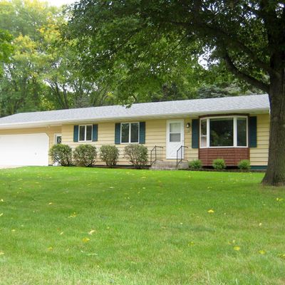 186 Linden Rd, Prescott, WI 54021