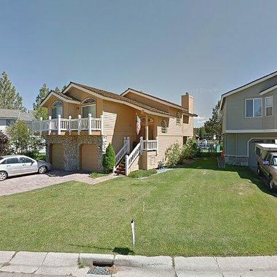 1896 Cascade Ct, South Lake Tahoe, CA 96150