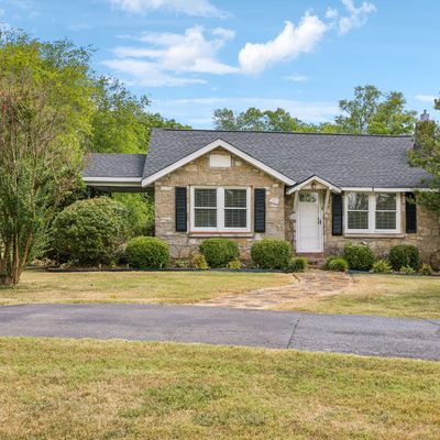 19 Liberty Rd, Fayetteville, TN 37334