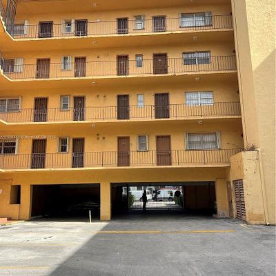 1900 W 54 Th St #104, Hialeah, FL 33012