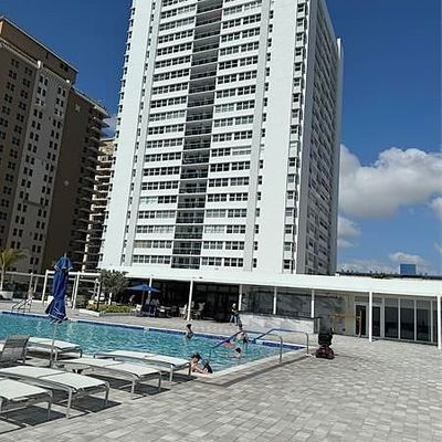 1904 S Ocean Dr #604 S, Hallandale Beach, FL 33009