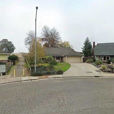 19053 Lambert Way, Lockeford, CA 95237