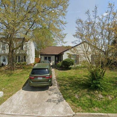 1908 Stillwood Ln, Virginia Beach, VA 23456