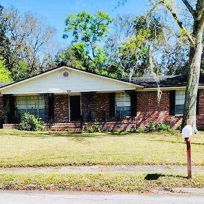 1591 Montrose E Avenue, Jacksonville, FL 32210