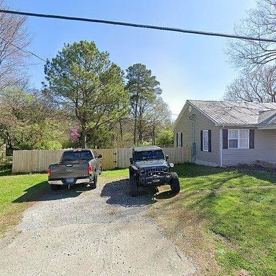 1614 Palos St, Athens, TN 37303