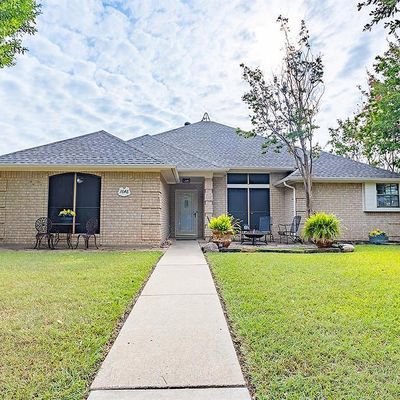 1648 E Pleasant Dr, Midlothian, TX 76065