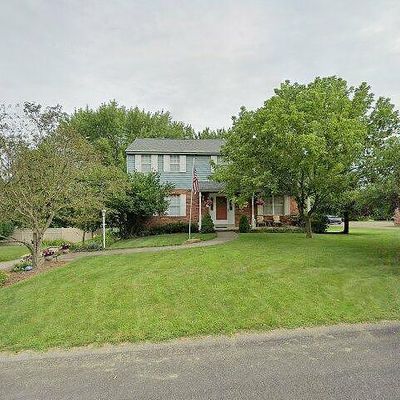 168 Oakdale Dr, Zelienople, PA 16063