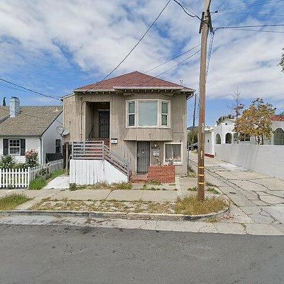 1696 E 32 Nd St, Oakland, CA 94602