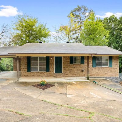 207 Hyacinth Cir, Hot Springs National Park, AR 71913