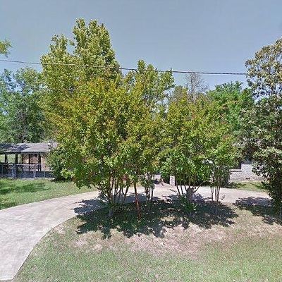 207 Stoner St, Linden, TX 75563