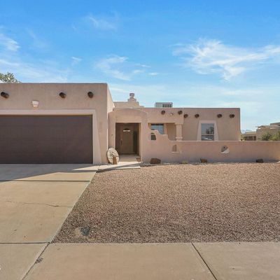 2077 Corn Dr, Las Cruces, NM 88001