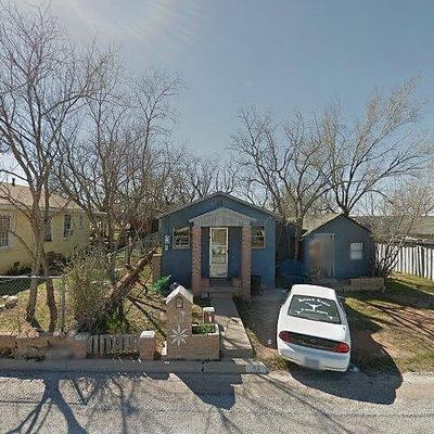 208 Fisher St, Sweetwater, TX 79556