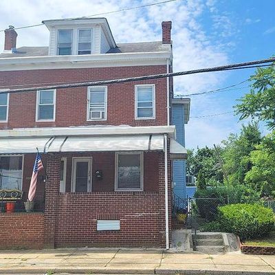 209 W Ingham Ave, Ewing, NJ 08638