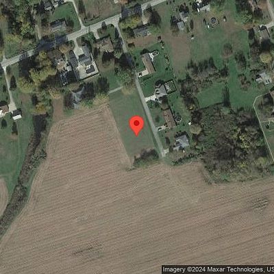 21 Lake Park Dr, Conneaut, OH 44030