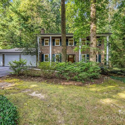 21 Peachtree Ln, Hendersonville, NC 28791