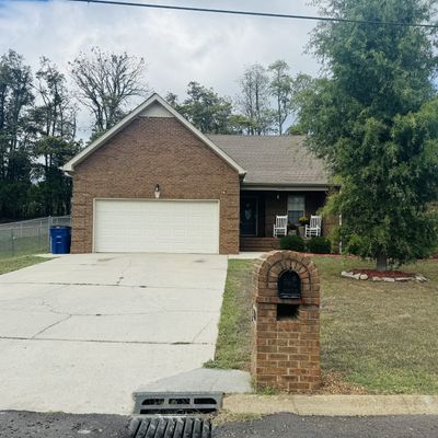 210 Jordan Ave, Shelbyville, TN 37160