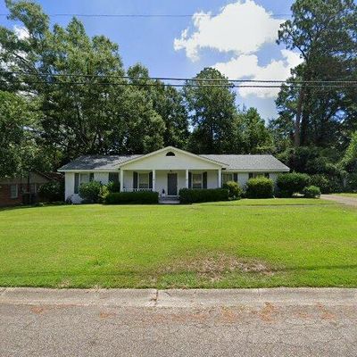 210 Southampton Rd, Hattiesburg, MS 39401