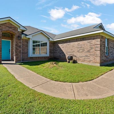 2101 Saler Dr, Crowley, TX 76036