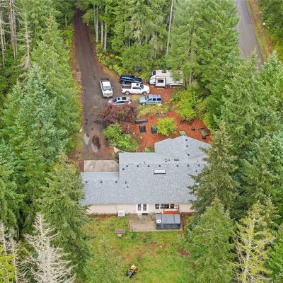 211 W Dayton Trails Dr, Shelton, WA 98584