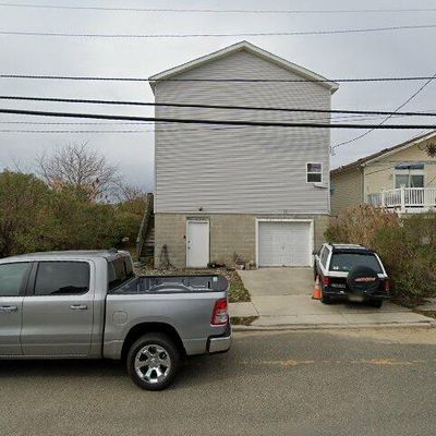 212 Neptune Ave, Wildwood, NJ 08260