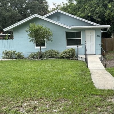 212 W Central Ave, Howey In The Hills, FL 34737