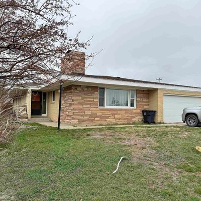 213 E Brooks St, Rawlins, WY 82301