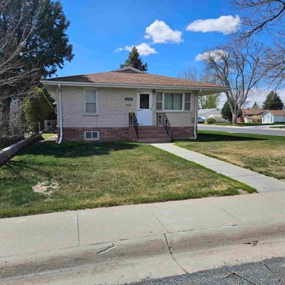 2142 E E St, Torrington, WY 82240