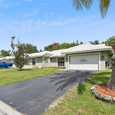 2145 Nw 85 Th Ln, Coral Springs, FL 33071