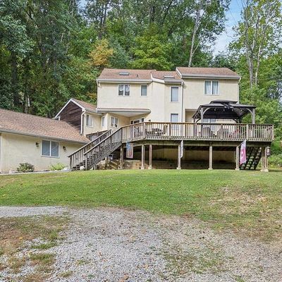 2149 Darby Creek Rd, Havertown, PA 19083