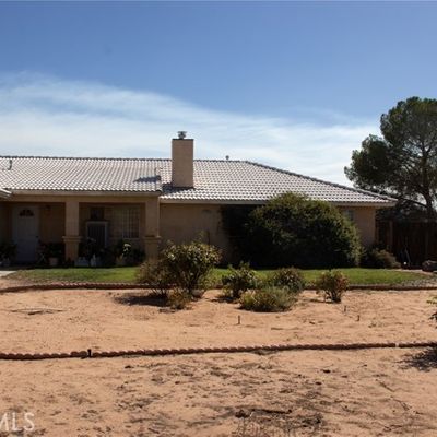 21919 Standing Rock Ave, Apple Valley, CA 92307